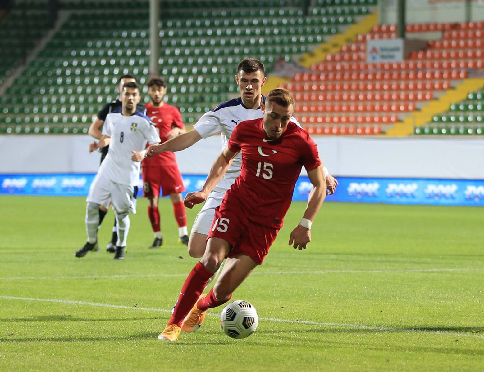 Galatasaray'dan transfer bombası: Barış Alper Yılmaz, aslan oluyor 