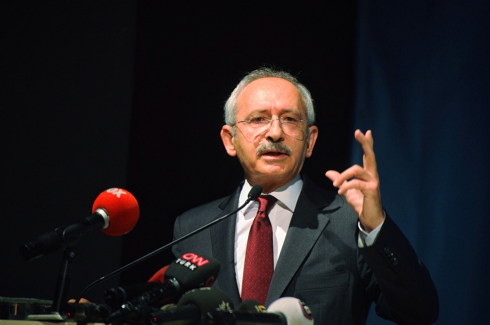Katarlılar sınavsız tıp okuyacak haberi sonrası veliler harekete geçti! Kılıçdaroğlu ve haberi yapanlara büyük şok