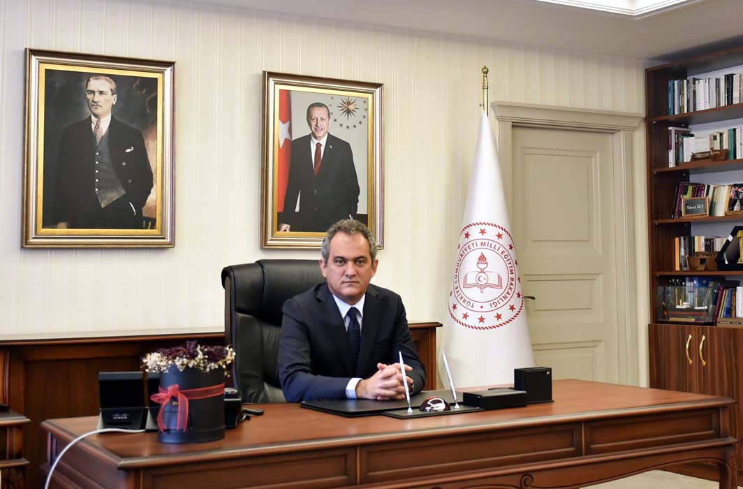 MEB'den Suriyeliler için yeni adım: Artık Türkçesi olmayanlar da kayıt yaptırabilecek!