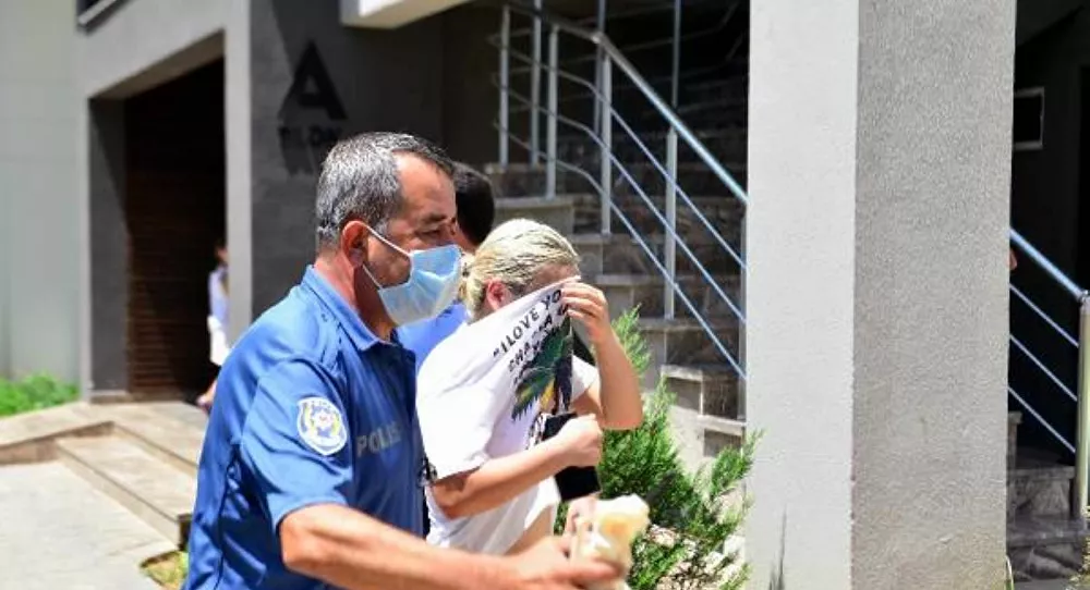 Eşlerin tartışması kanlı bitti! Gözü dönen kadın mutfaktan kaptığı bıçağı, kocasını göğsüne sapladı