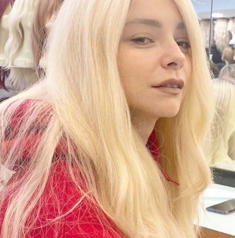 Merve Boluğur yaptığı paylaşımla yine olay oldu! Takipçileri ikiye bölündü!