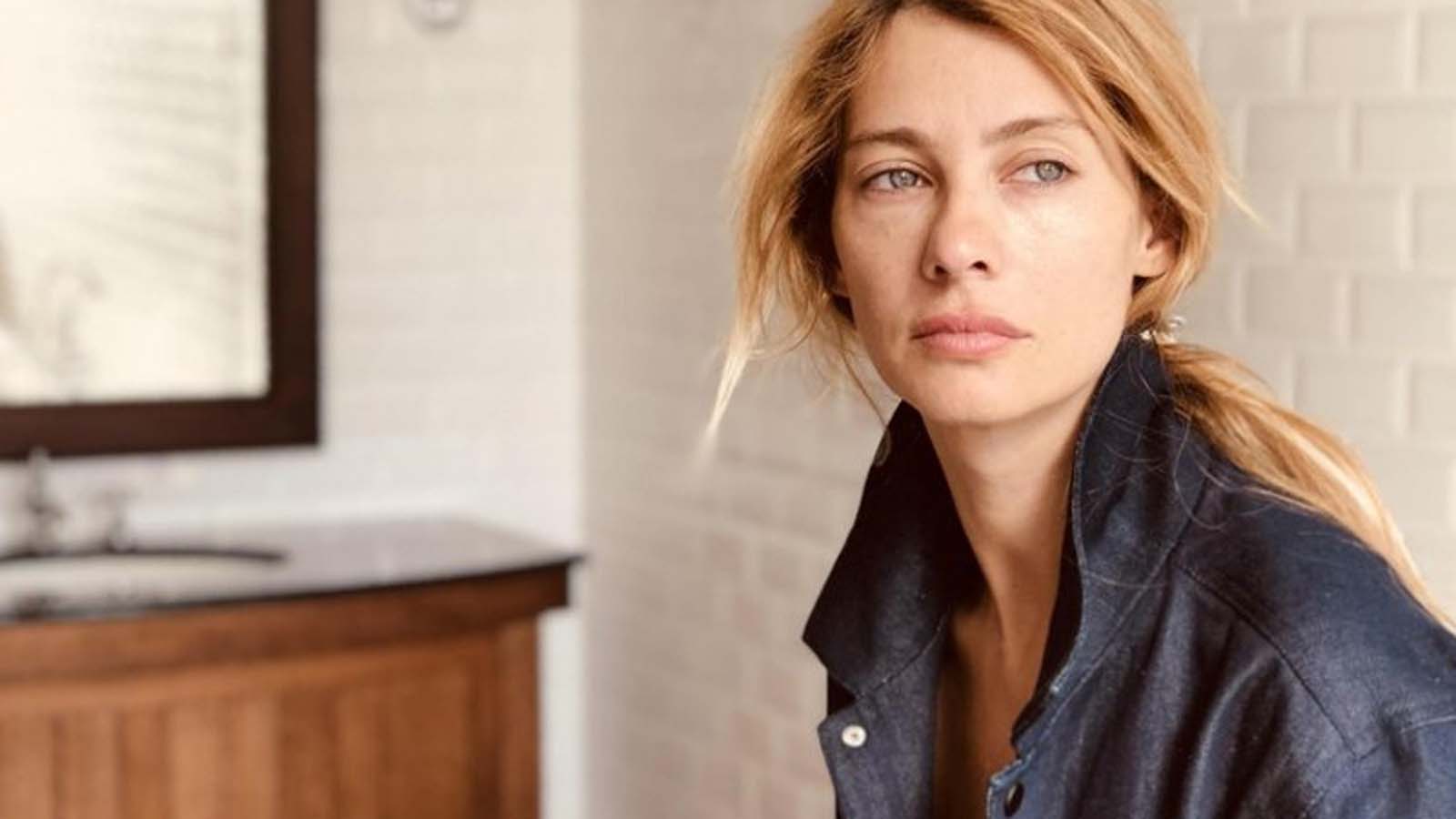 Eşini aldatan ünlü isimler şaşırttı! Birileri aldattı birileri aldatıldı. Onlar sırtlarındaki hançeri en yakınlarından yediler!