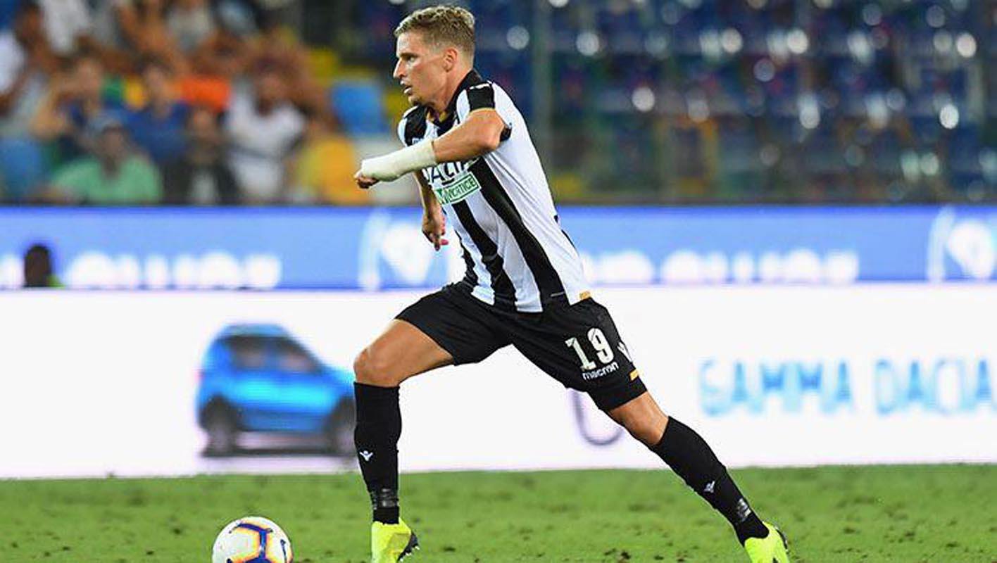 Galatasaray'a sağ bekte yeni isim! Larsen için harekete geçildi