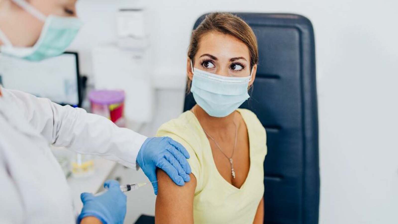 Resmi açıklama geldi! Aşı yaptırana yasak yok