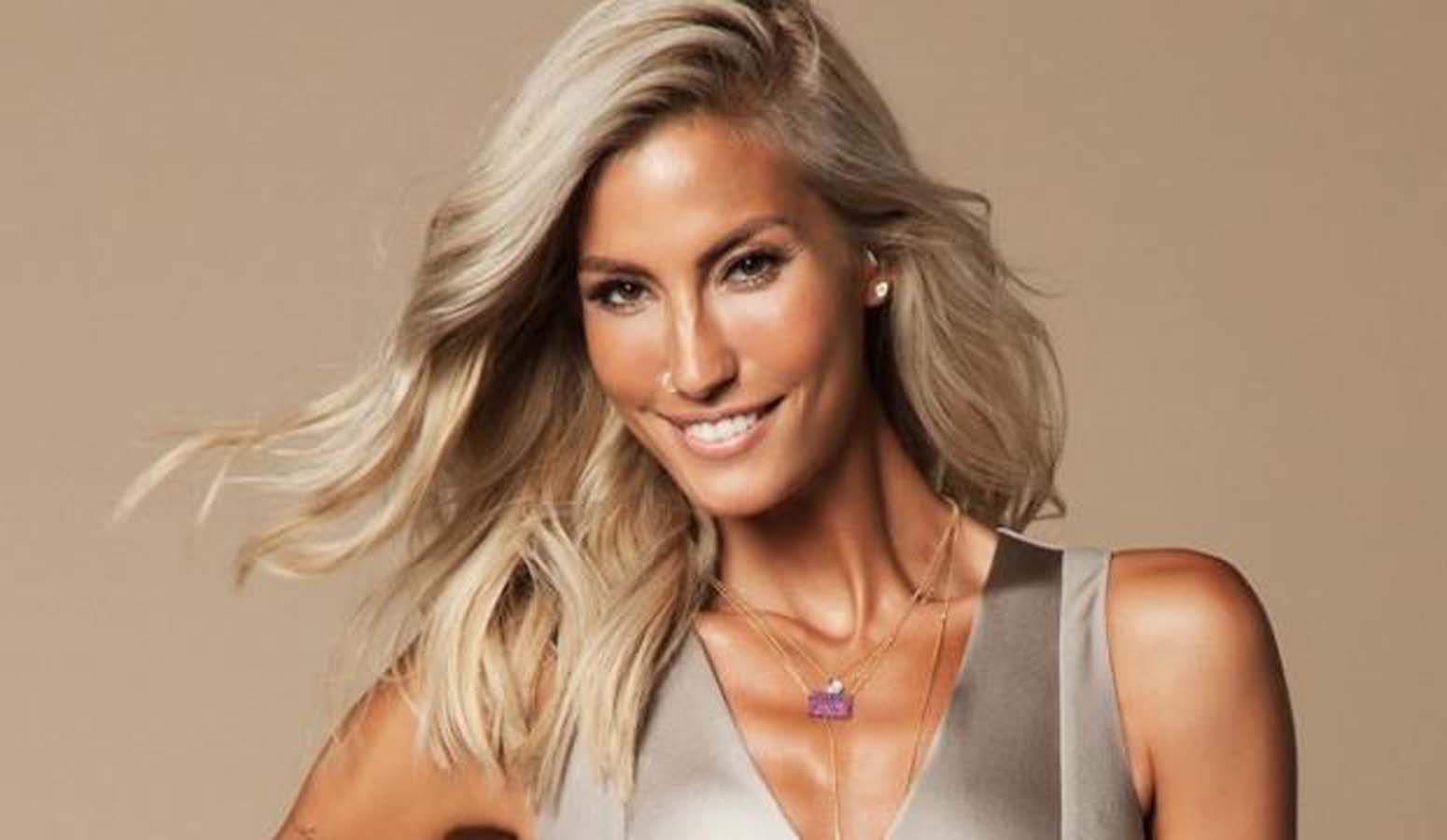 Eşini aldatan ünlü isimler şaşırttı! Birileri aldattı birileri aldatıldı. Onlar sırtlarındaki hançeri en yakınlarından yediler!