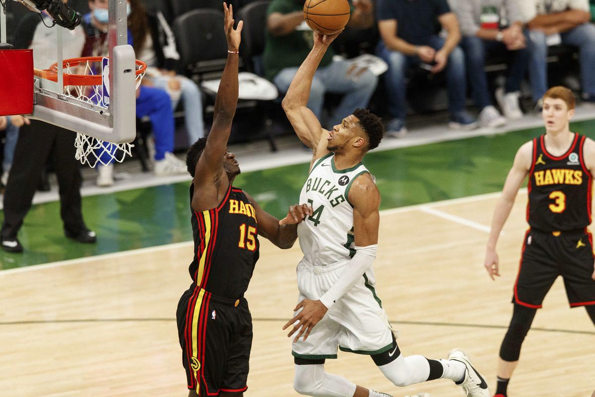 Milwauke Buck Atlanta Hawks'ı seride yine geçti!
