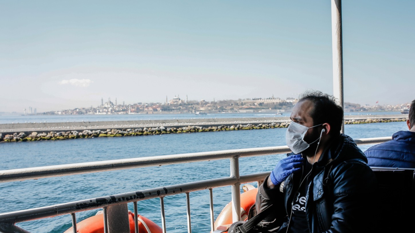 İzmir Valisi Köşger sevindiren haberi verdi: Kentte 2 gündür Kovid-19 kaynaklı ölüm yok!