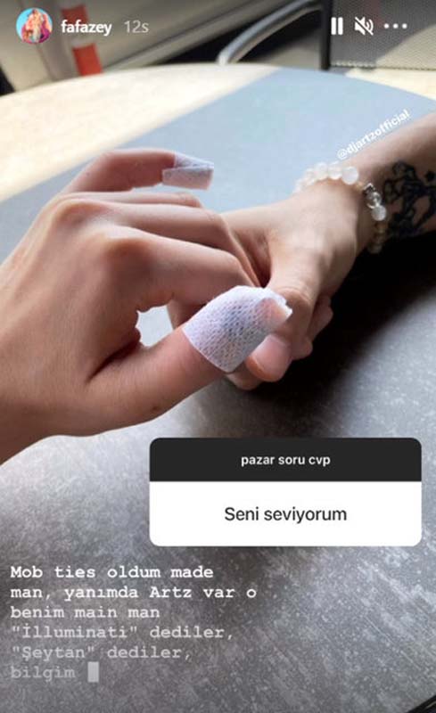 Farah Zeynep Adullah aşkını ilan etti! Dj Artz ile birlikte olduklarını yaptığı paylaşımla açıkladı!