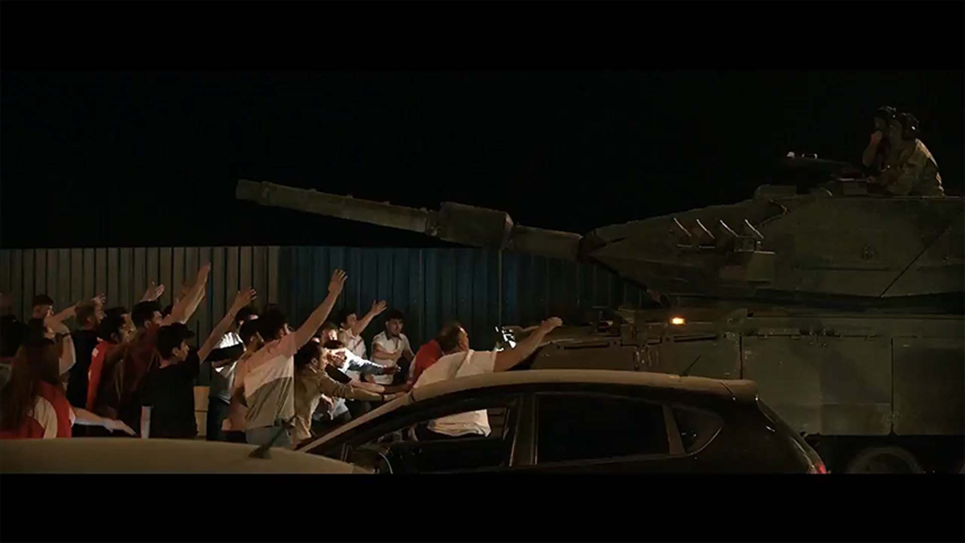 15/07 Şafak Vakti filmi konusu nedir? Şafak vakti 15 temmuz filmi oyuncuları kim? Vizyona ne zaman girecek? Nerede çekildi? 