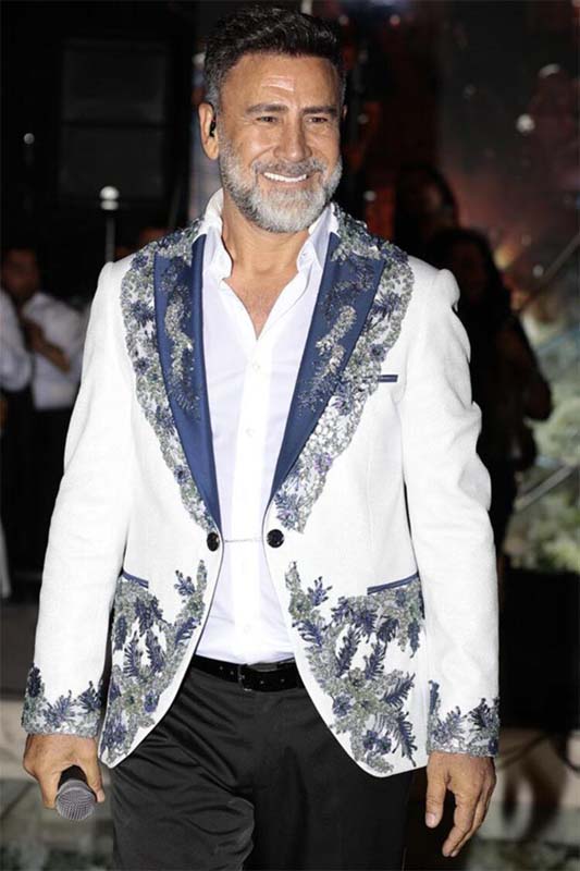 İzzet Yıldızhan açıklamasıyla dikkatleri üzerine çekti: 50 arabam olsa neye yarar?