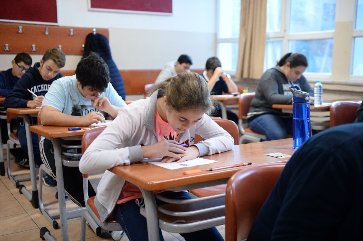 Komşu kayıt alanı nedir? LGS tercihinde komşu kayıt alanı ne demek? İşte LGS komşu kayıt alanındaki okullar!