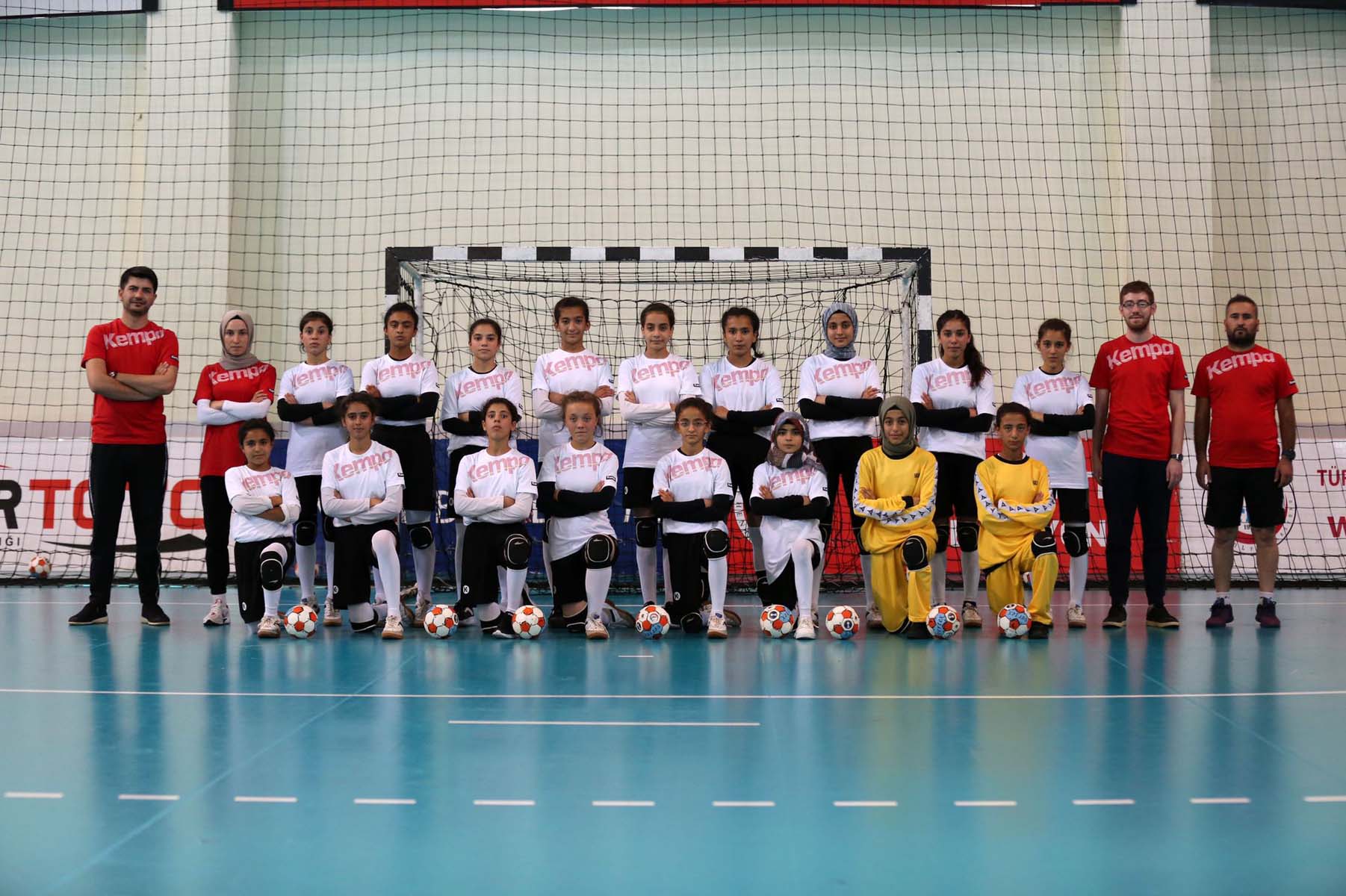 Hentbol sporcusu Merve Akpınar kimdir? Kaç yaşında, nereli? Ne dedi? 