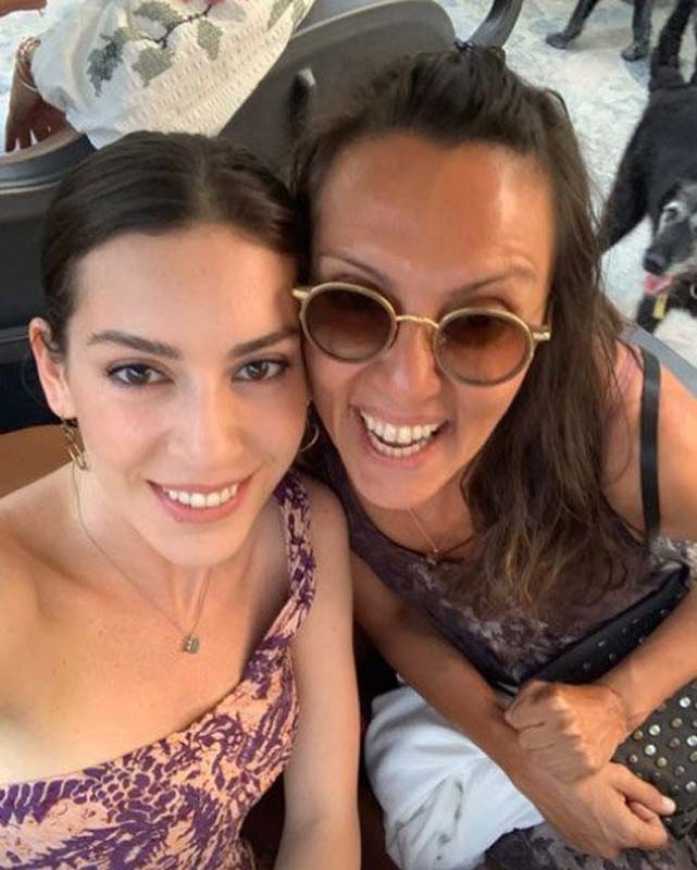 Sinem Kobal'dan yıllar sonra radikal değişiklik! Görenler gözlerine inanamadı!