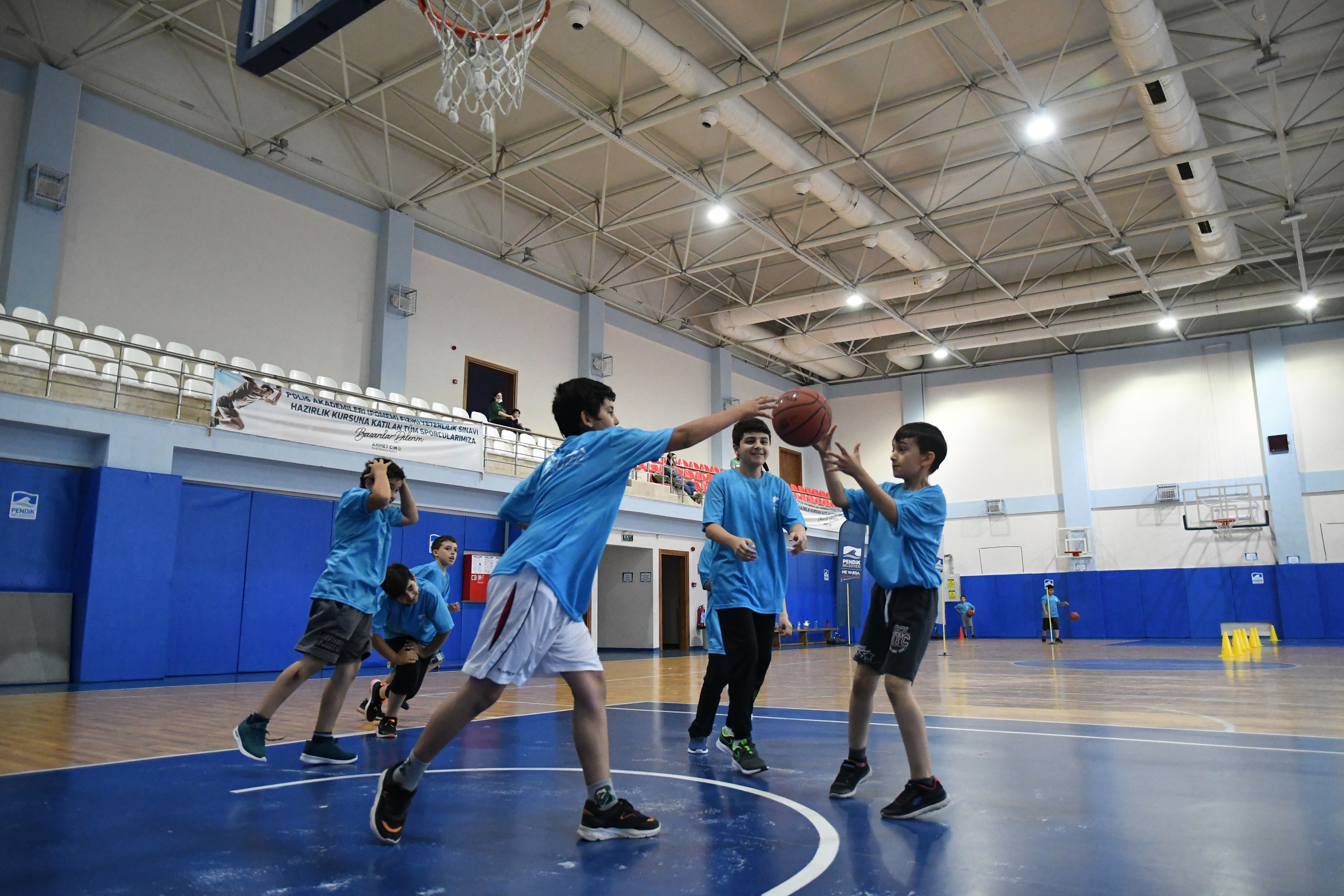 Evde kapalı kalma sona erdi, çocuklar spora koştu