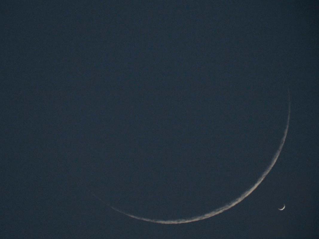 Gökyüzüne bakanlar dikkat! Venüs, Mars ve Hilal Ay önümüzdeki günlerde 'üçlü kavuşumda' hizalanacak