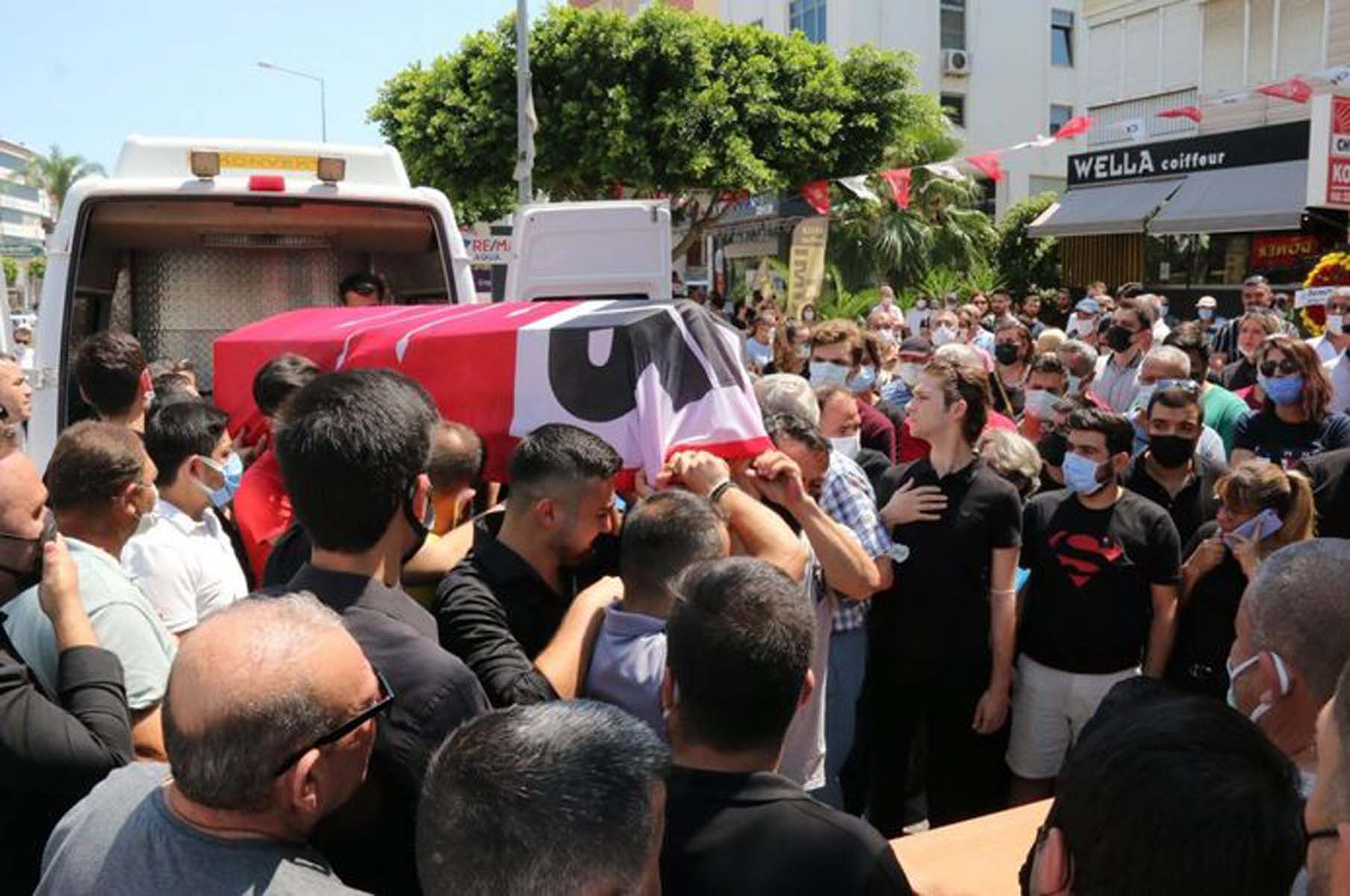 CHP Konyaaltı İlçe Gençlik Kolları Başkanı Deniz Demiral kimdir? Nereli? Kaç yaşında, neden öldü? 