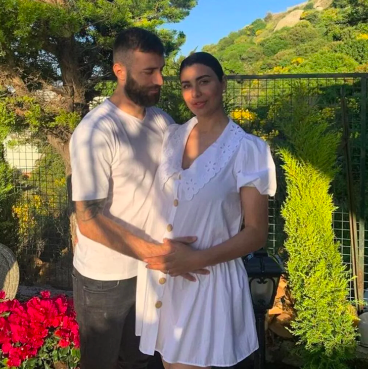 Ebru Şancı şikayetçi olmuştu! Çıplak fotoğraflarını paylaşan Seyhan Erdağ hakkında karar verildi!