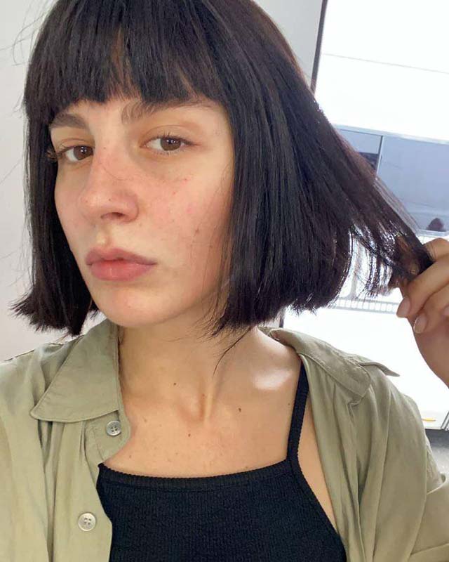 Neslican Tay'ı canlandıracak! Naz Çağla Irmak yeni projesi için saçlarını kazıttı!