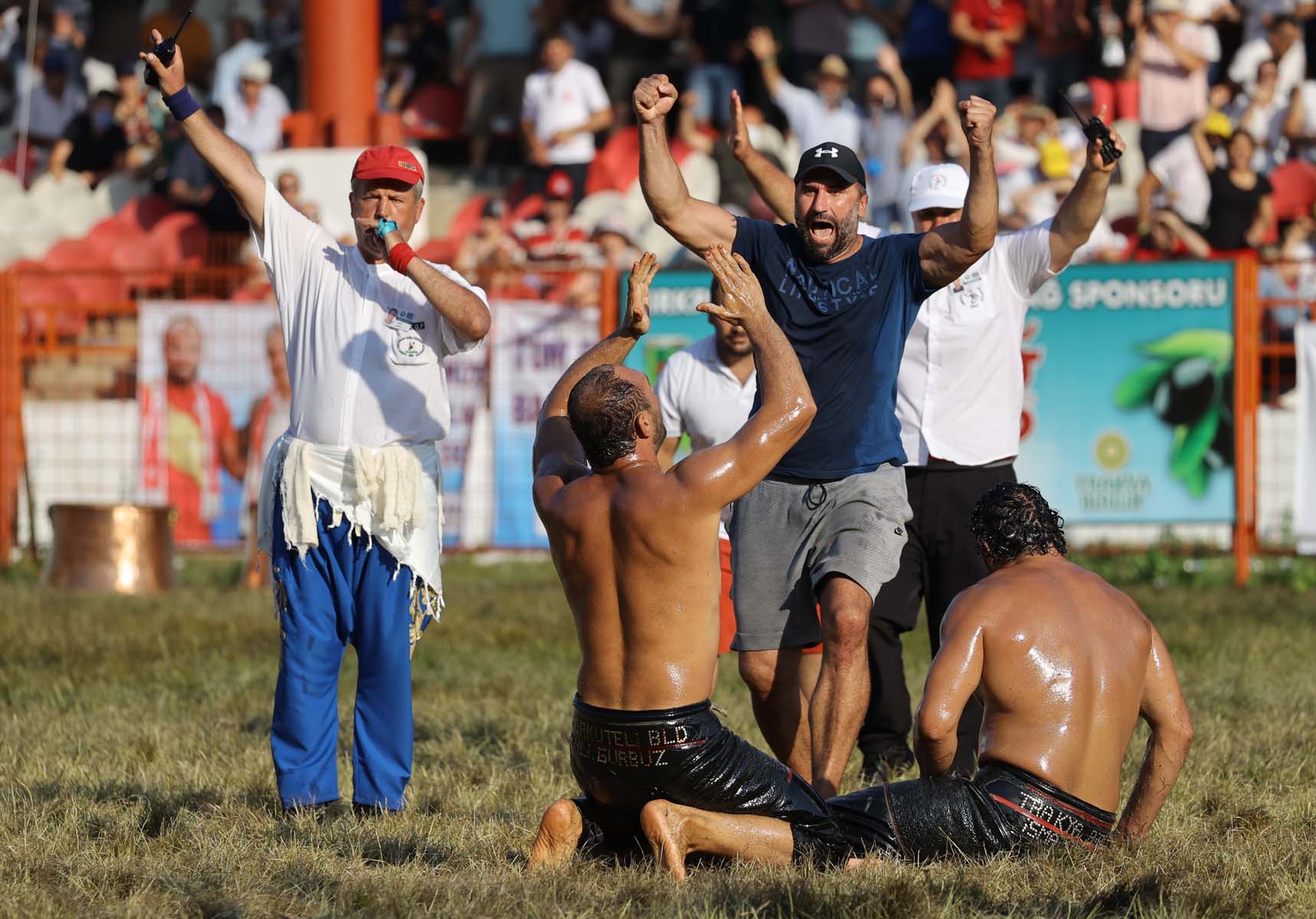 Heyecan sona erdi! 660'ıncı Kırkpınar Yağlı Güreşlerinde başpehlivan Ali Gürbüz oldu