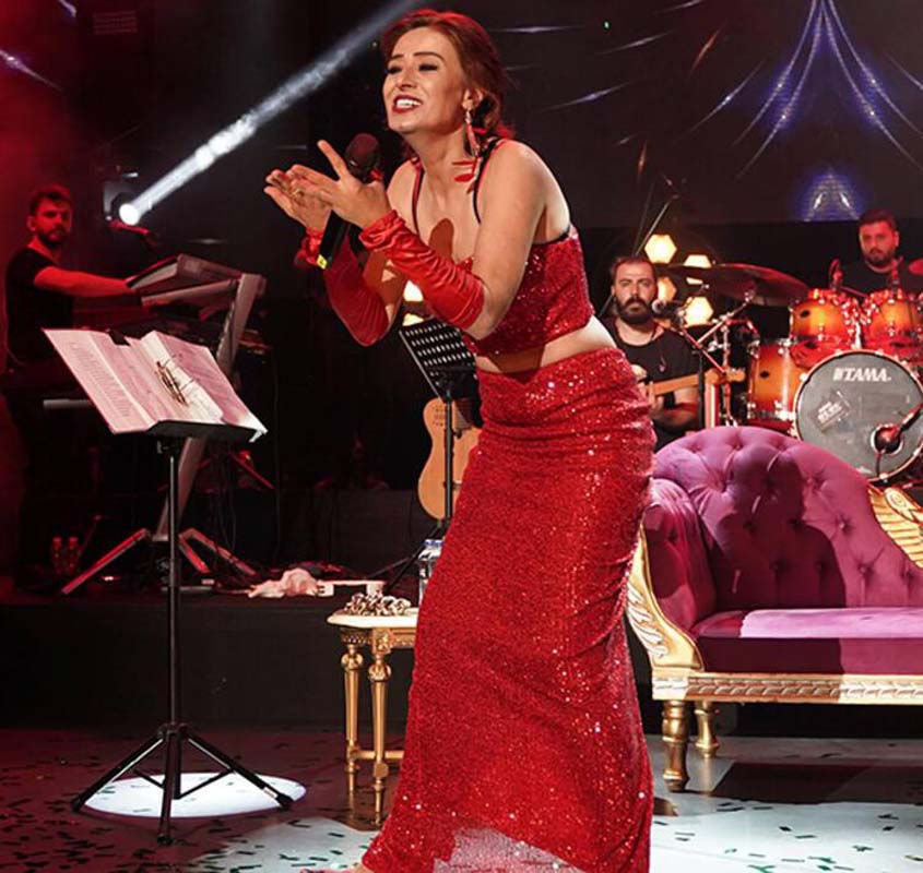 Yıldız Tilbe'den Hadise'ye övgüler! Sadece Hadise'nin şarkılarına tahammül edebiliyorum