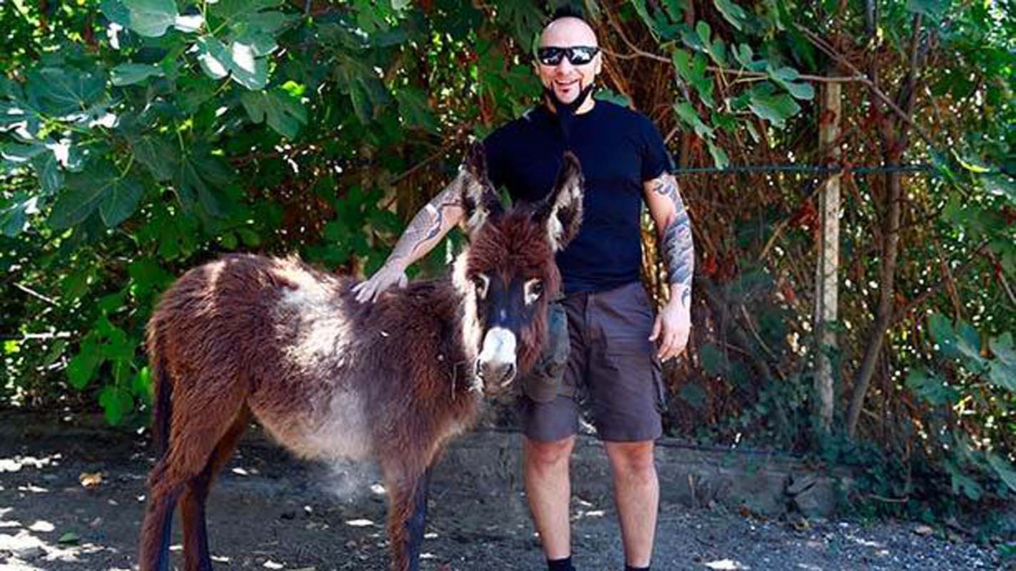 Şehir hayatından sıkılıp köye yerleşen ünlüler