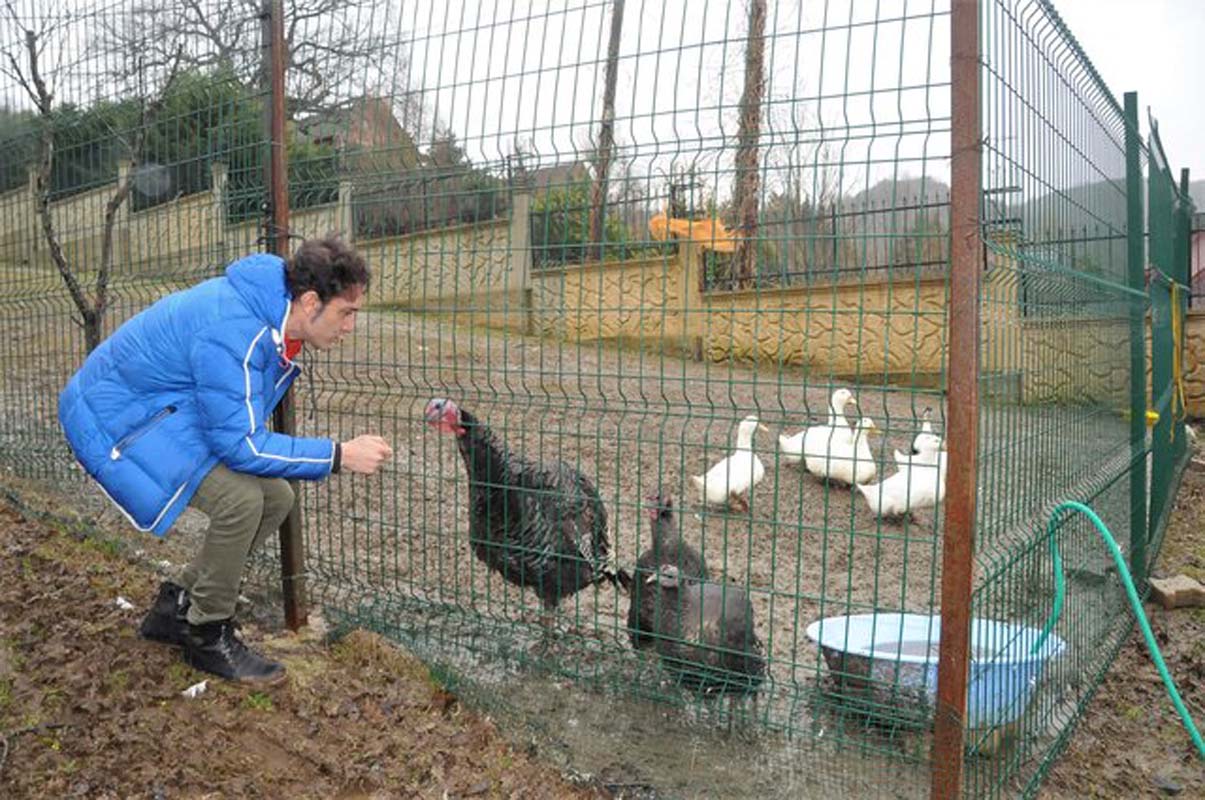 Şehir hayatından sıkılıp köye yerleşen ünlüler