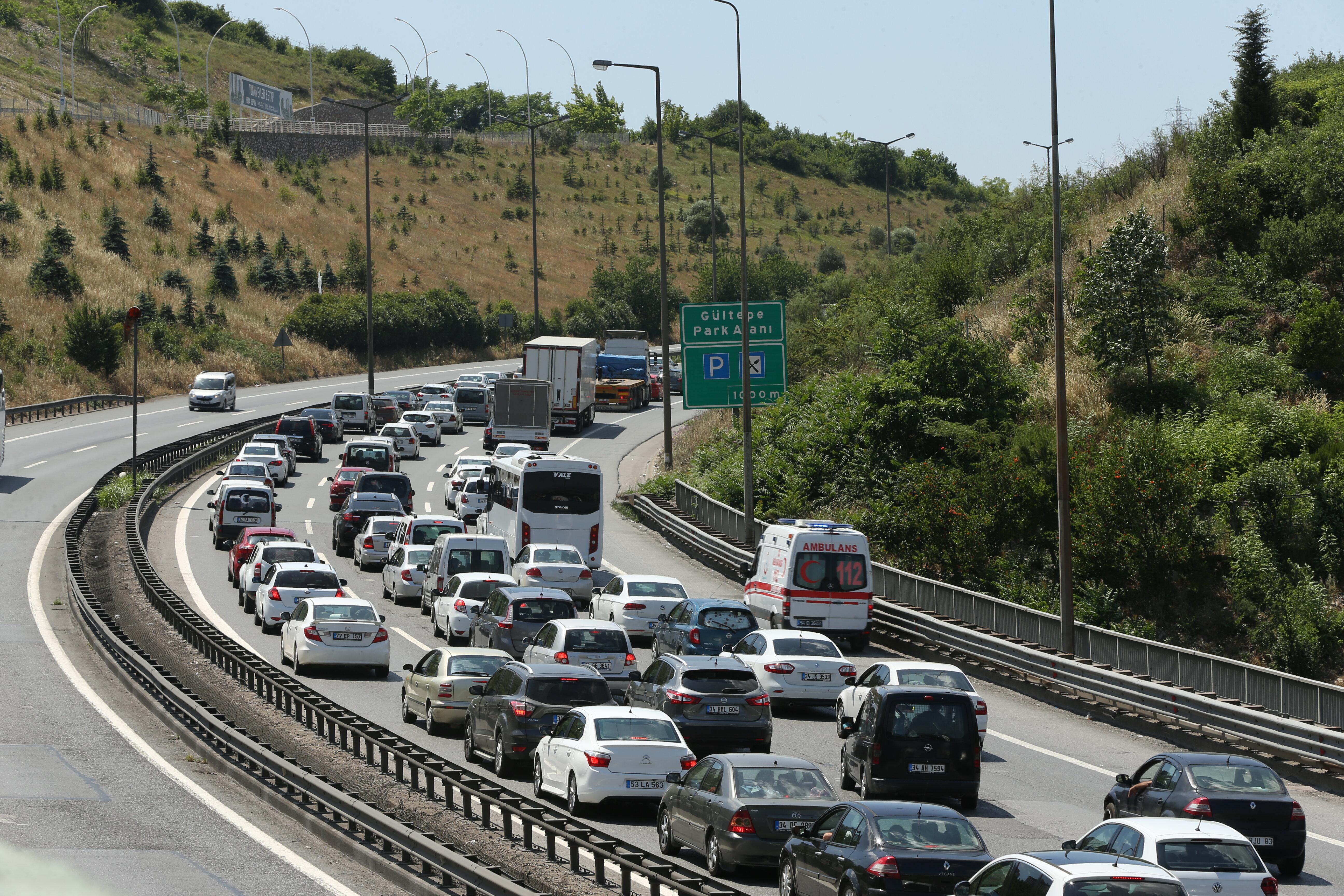 Bayramınız kana bulanmasın! İçişleri Bakanlığı SMS ile uyardı Uykusuzken araç kullanmayın