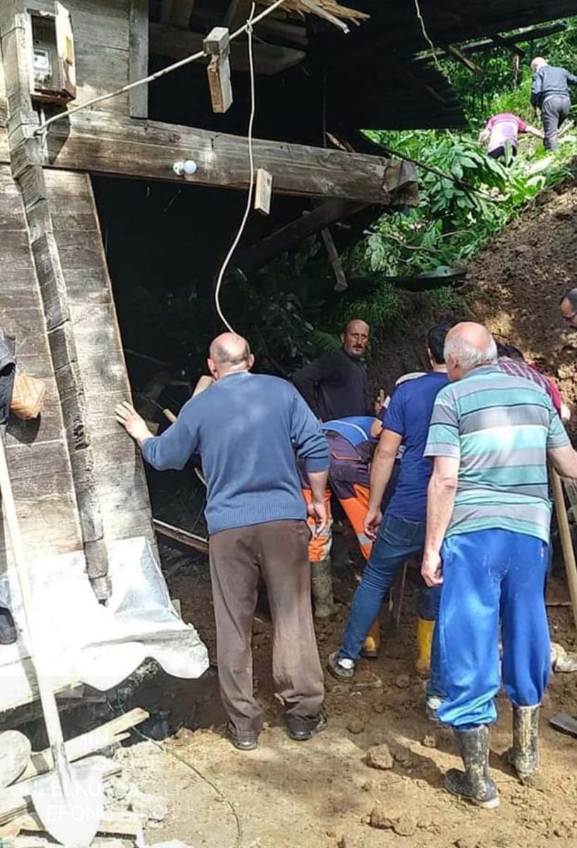 Aşırı yağışlar baskınları beraberinde getirdi! AFAD, Rize'deki sel felaketinde son durumu açıkladı