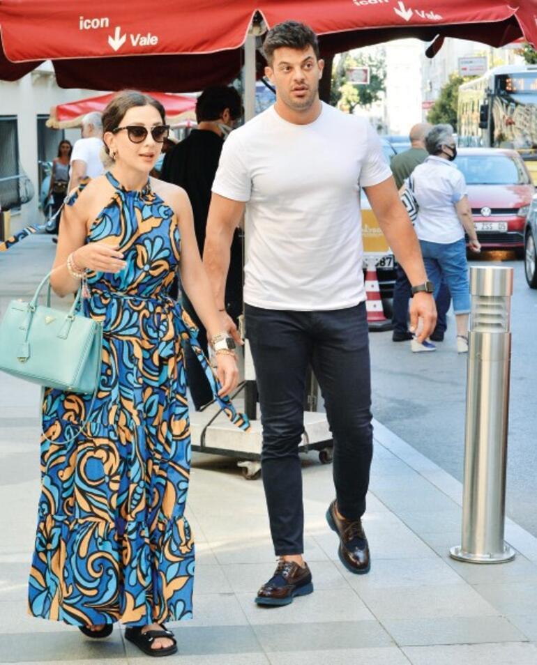 Genç bir kadınla görüntülendi, yanlış anlaşılmamak için baştan uyardı! Hadise'nin sevgilisi Mehmet Dinçerler aşk sorularına bakın ne yanıt verdi!