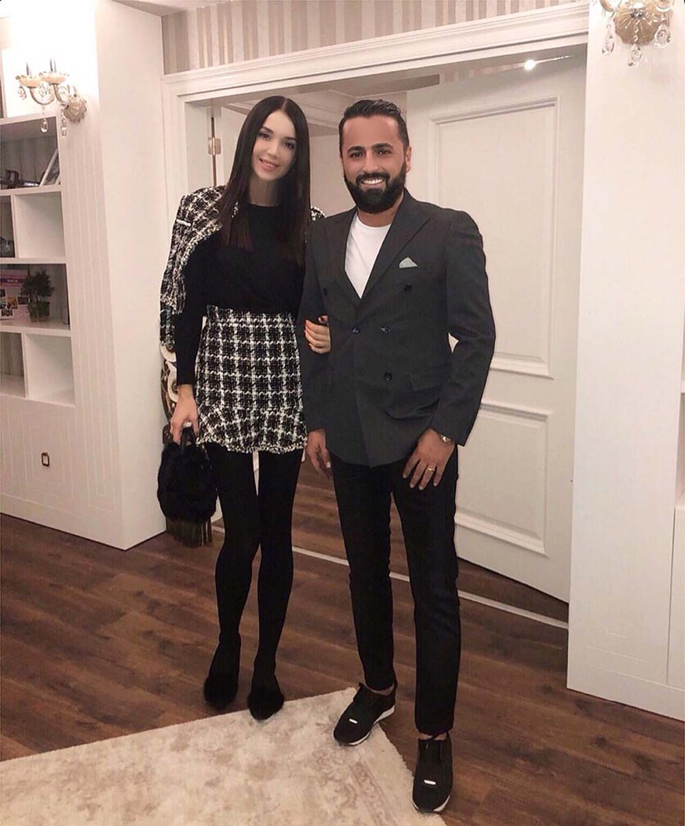 Borç içinde olduğu iddia edildi! Elif Ece Uzun - Mehmet Tuş'un boşanma davaları olaylı oldu