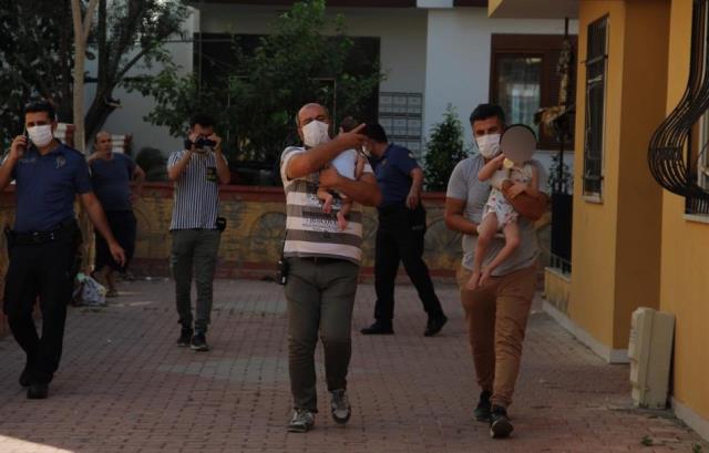 İçler acısı olay! Vicdansız anne biri 5 aylık olan 4 çocuğunu terk etti! Çocuklar açlıktan baygın halde bulundu