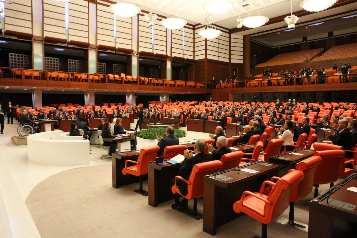 24 saatlik mesai tamamlandı! TBMM Genel Kurulu 1 Ekime kadar tatile girdi