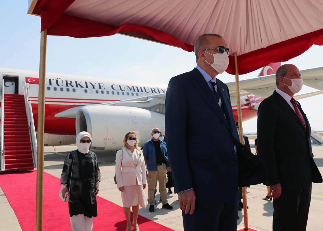 Cumhurbaşkanı Erdoğan KKTC Meclisi'nde beklenen büyük müjdeyi açıkladı: Cumhurbaşkanlığı Külliyesi'nin projesi bitti, inşasına başlıyoruz!