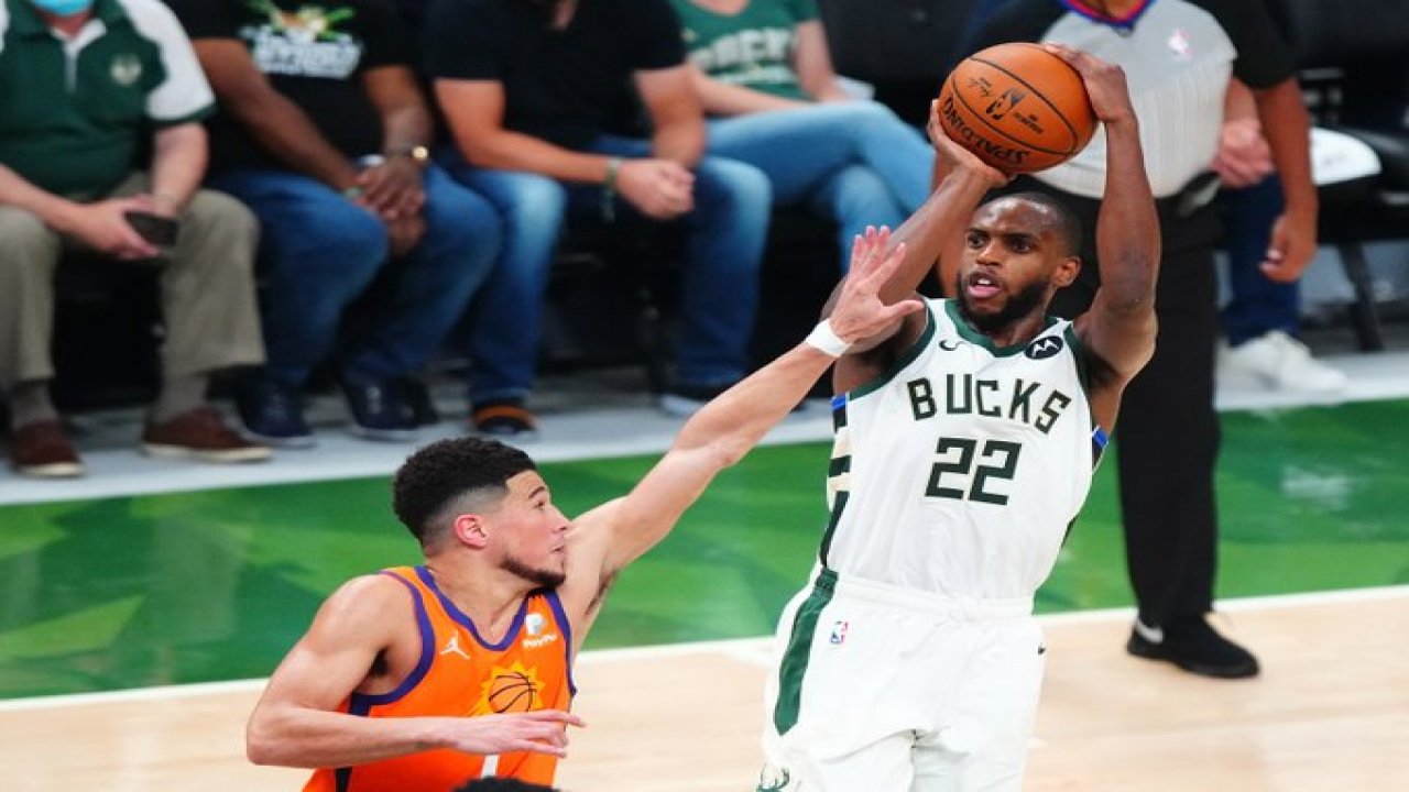SON DAKİKA! NBA 2021 şampiyonu belli oldu: Kupayı Milwaukee Bucks kaldırdı!