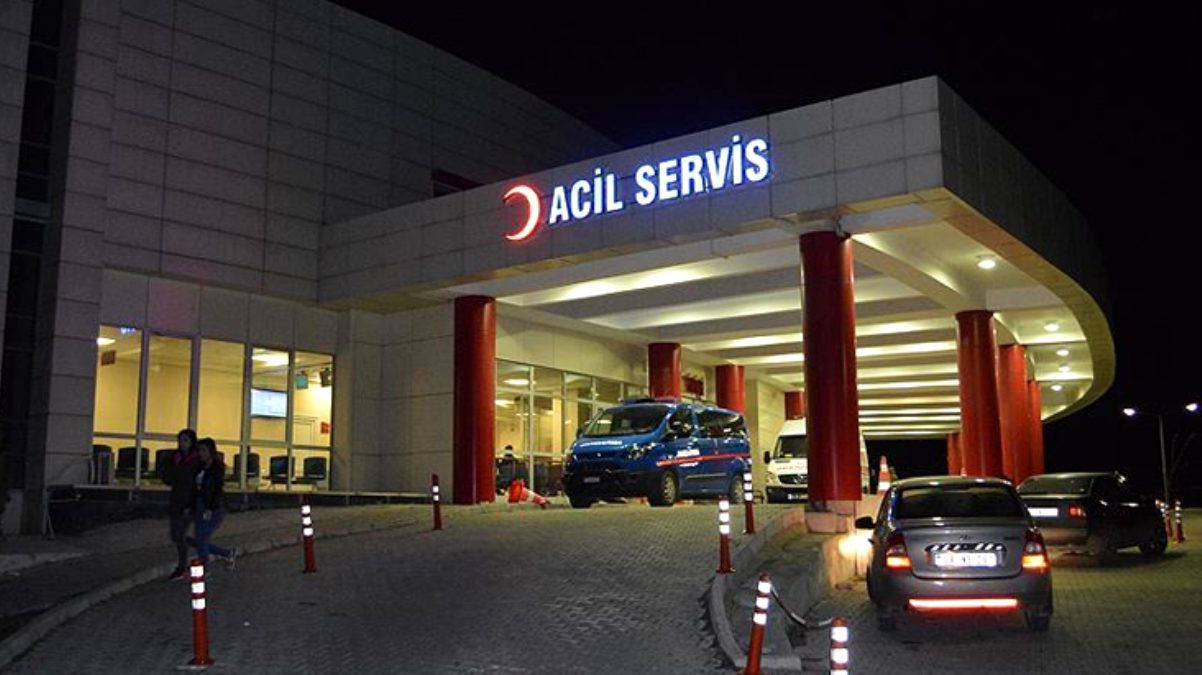 Bu nasıl evlat! Tartıştığı annesinin uyurken boğazını kesti | Cani evladın sözleri kan dondurdu