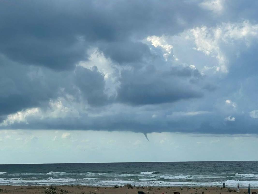 İstanbul'da hortum paniği: Şile'de açıklarında ortaya çıktı! Görenler dehşete kapıldı!