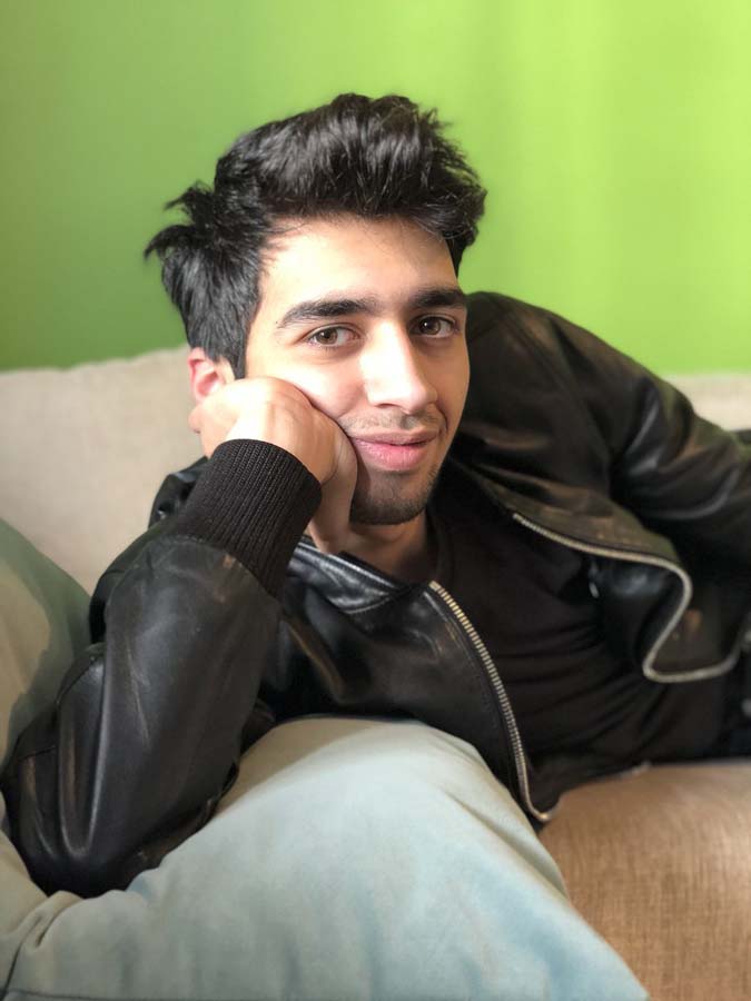 Çağatay Akman kız arkadaşına taciz etti, karakolluk oldu! Arkadaşları gazetecilere saldırdı!