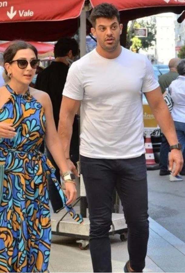 Hadise ve yeni sevgilisi Mehmet Dinçerler tatil sezonunu açtı!