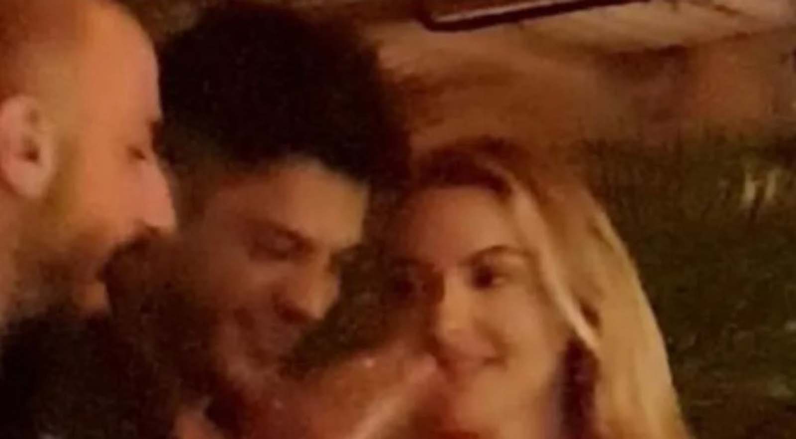 Hadise ve yeni sevgilisi Mehmet Dinçerler tatil sezonunu açtı!
