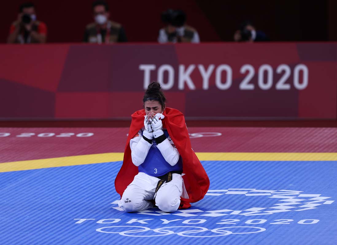 SON DAKİKA |Olimpiyatlardaki ilk madalyamız tekvandodan! Hakan Reçber ve Hatice Kübra İlgün bronz madalya kazandı