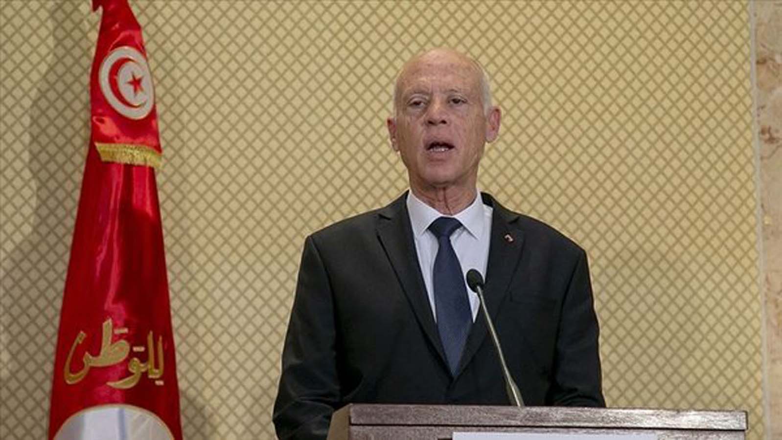 Tunus'ta neler oluyor? Tunus'ta darbe mi oldu son dakika?