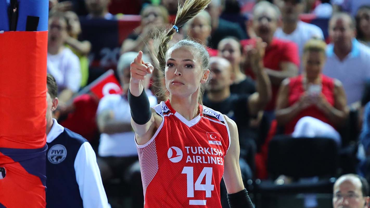 Milli Voleybolcu Eda Erdem kimdir, nereli, kaç yaşında, hangi takımda oynuyor?