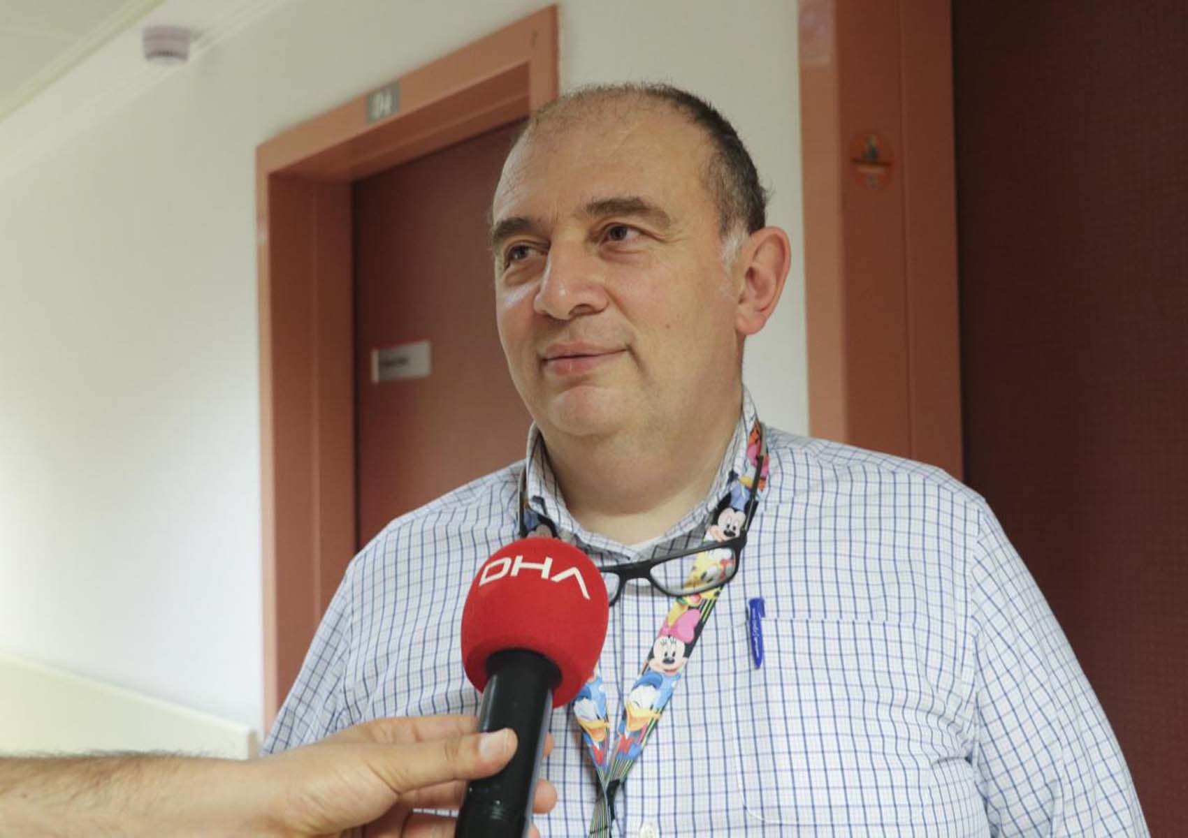 Bilim Kurulu Üyesi Ateş Kara'dan tedirgin eden açıklama: Aşınızı olun, yoksa yeni tedbirler gelecek