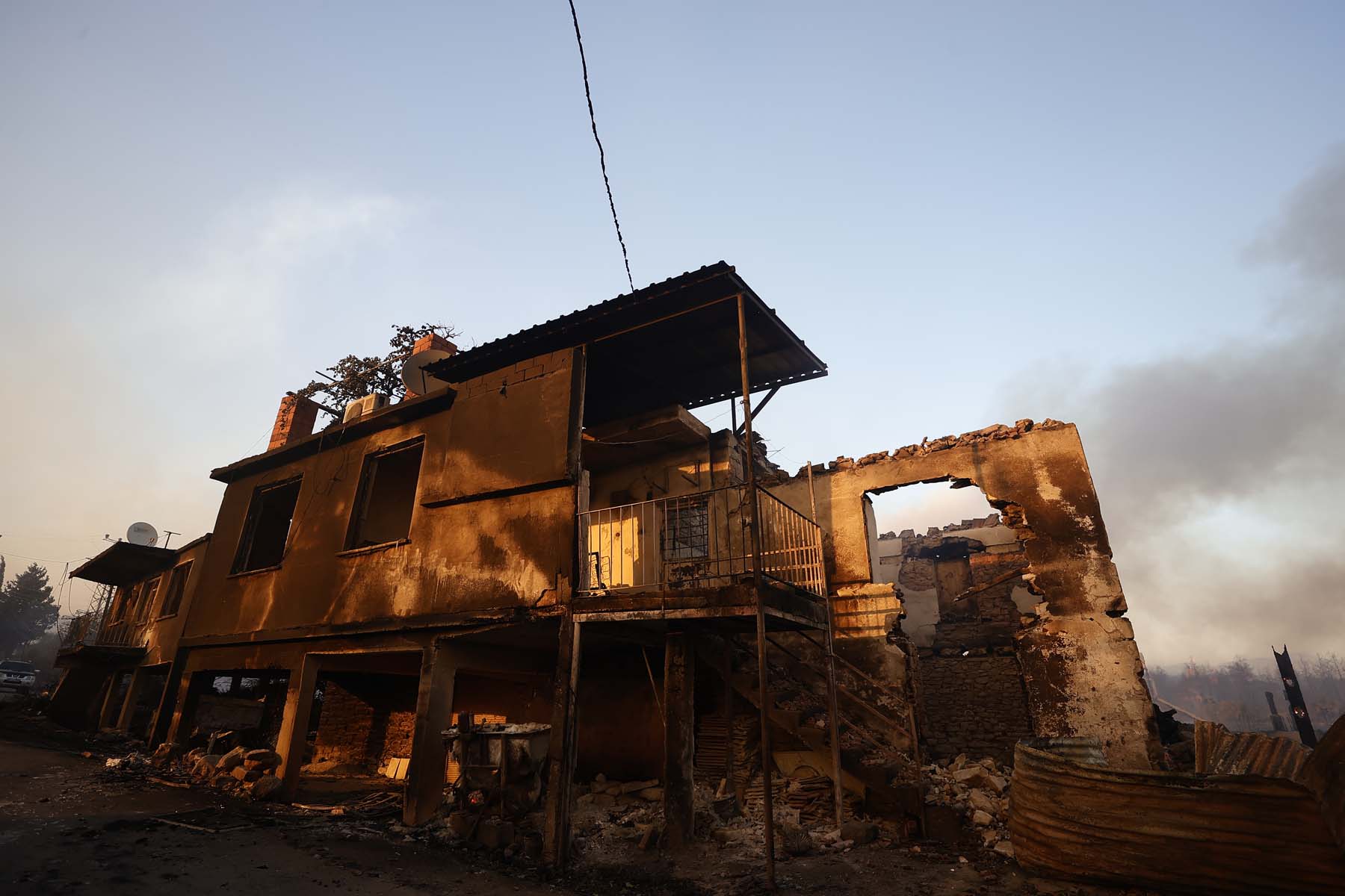 Antalya Manavgat yangını söndürüldü mü? Kontrol altına alındı mı, son dakika? Son durum ne ? 