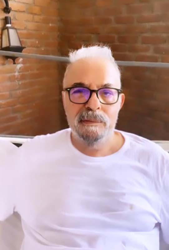 Ferdi Tayfur'un son halini tanıyamayacaksınız! Kızı Tuğçe Tayfur paylaştı! Yeni imajı herkesi şaşırttı