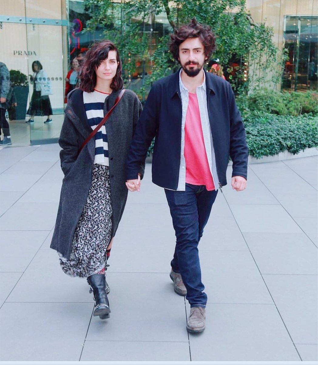 Eski aşkını unutamadığı iddia edildi! Melisa Şenolsun - Umut Evirgen ayrılığının nedeni Tuba Büyüküstün mü?