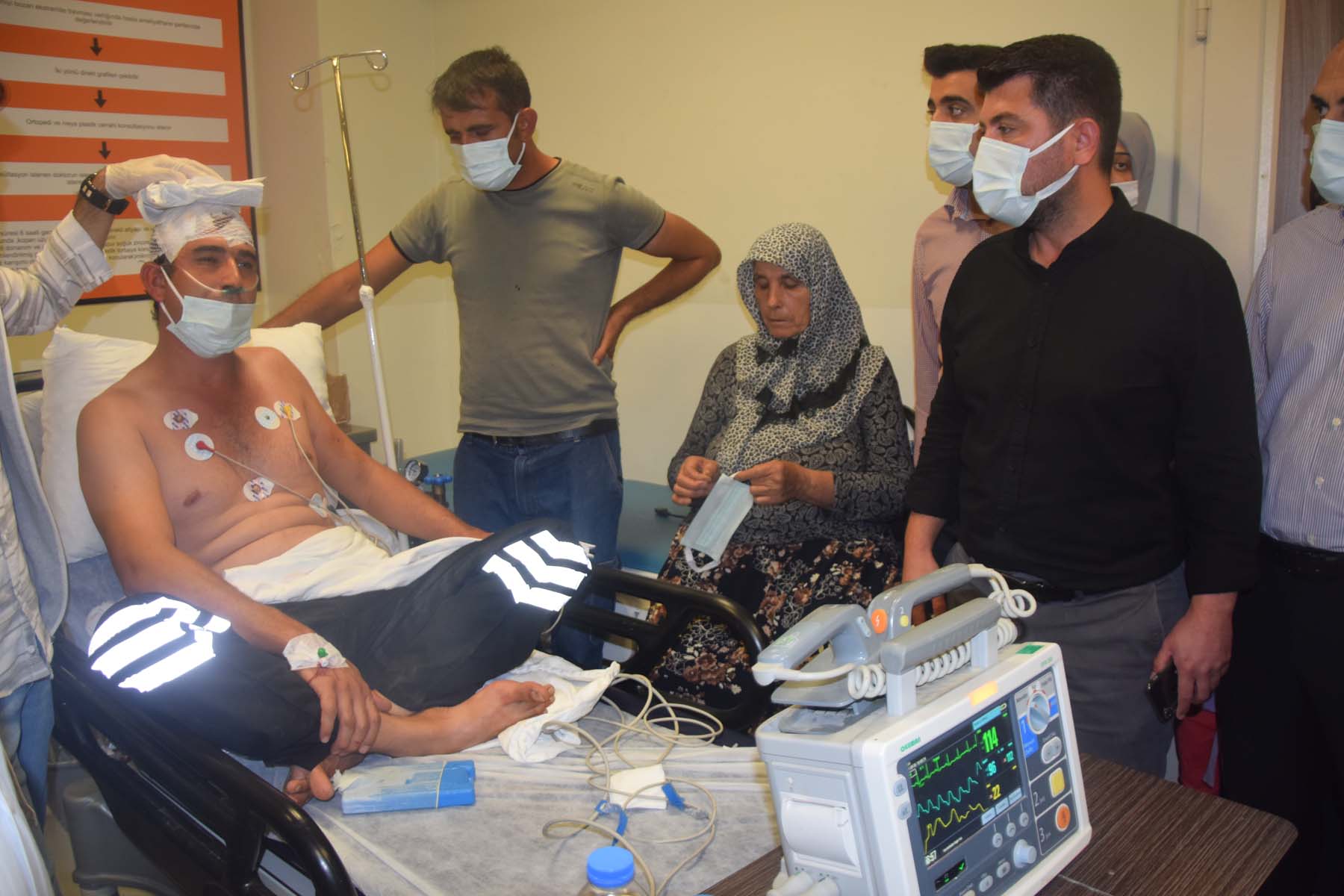 Şanlıurfa maske takmayan hasta yakınları, hastane çalışanlarını darp etti: 9 yaralı 