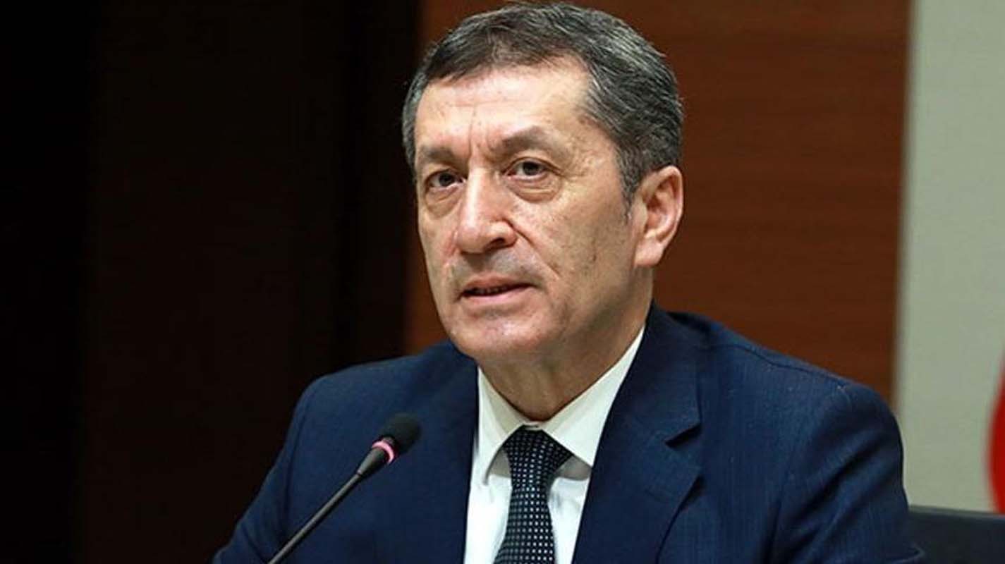 Ziya Selçuk istifa etti! yeni Milli Eğitim Bakanı Mahmut Özer oldu