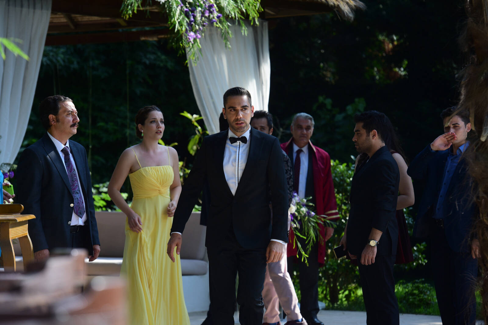 Aşkın Tarifi 9. bölüm full, tek parça izle | Aşkın Tarifi son bölüm izle