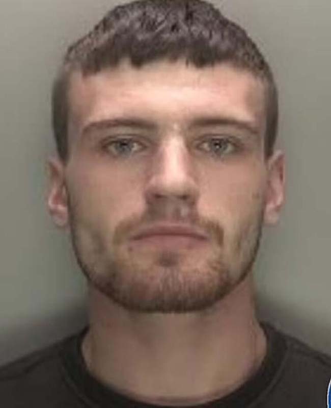 Erkek arkadaşıyla ilişkiye girecekti, o esnada ağlayan bebeğine sinirlenip öldürdü! Bu vahşet kanınızı donduracak!